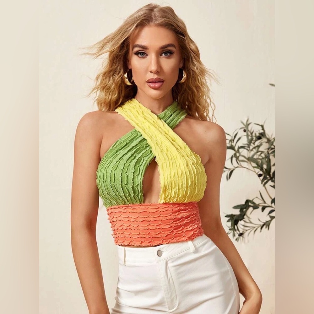 VCAY Colorblock Appliqués Halter Top